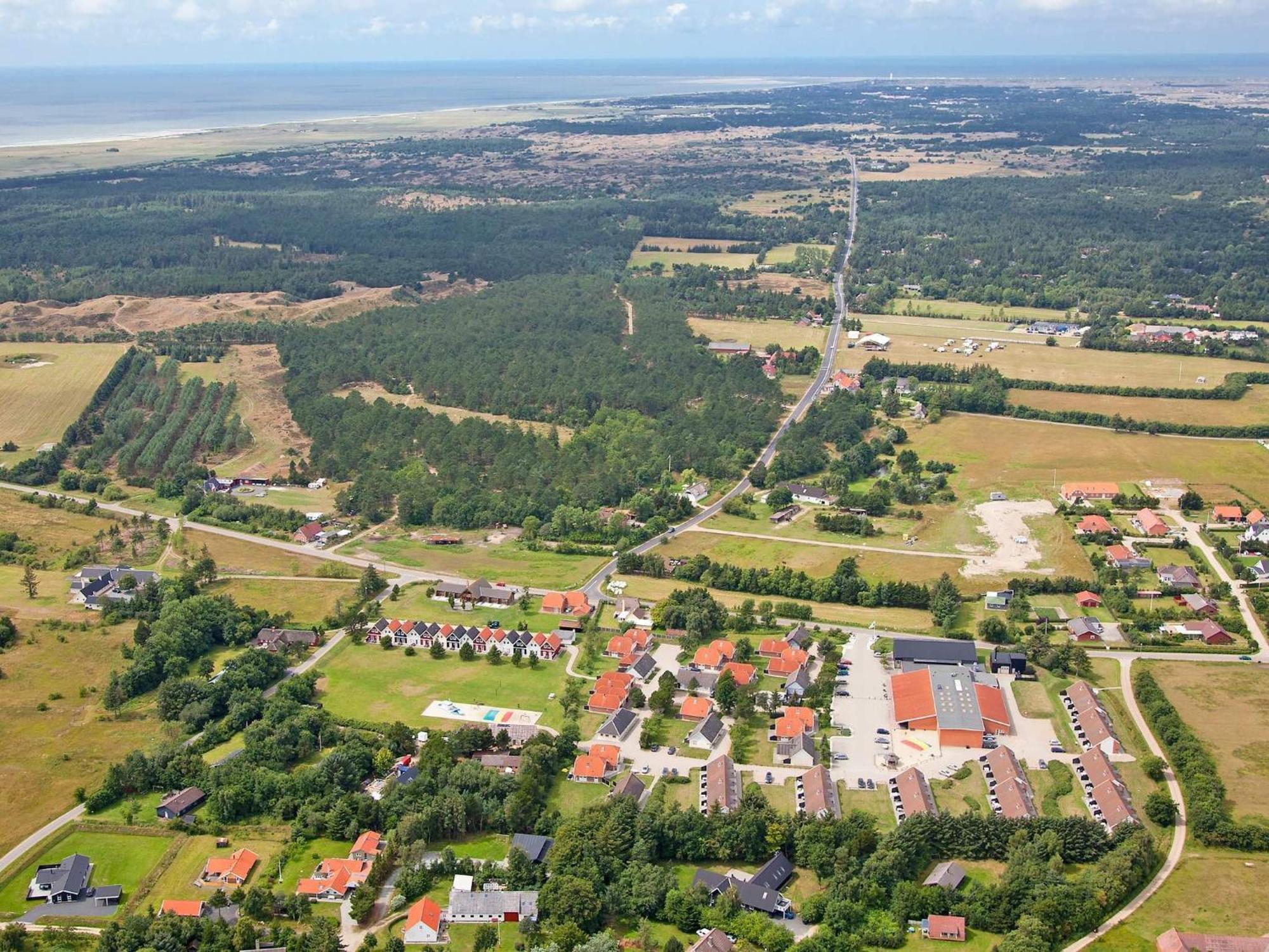 6 Person Holiday Home On A Holiday Park In Bl Vand Blåvand Exterior photo